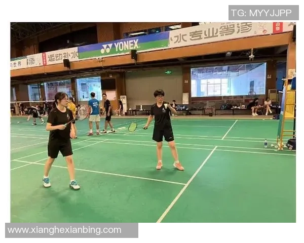 南京羽毛球队与杭州羽毛球队速度较量赛后分析与复盘探讨